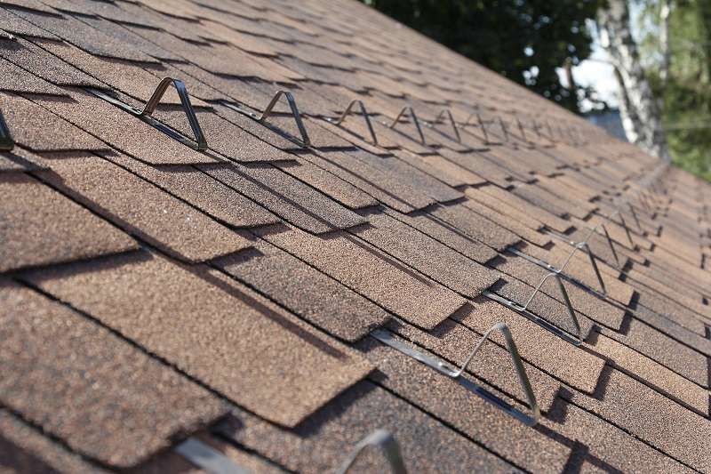 Снегозадержание для гибкой черепицы Well Roof RAL 7024 / Снегозадержатель для мягкой кровли (битумной черепицы), серый
